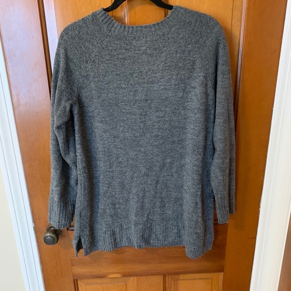 LC Penguin Sweater - Picture 6 of 6